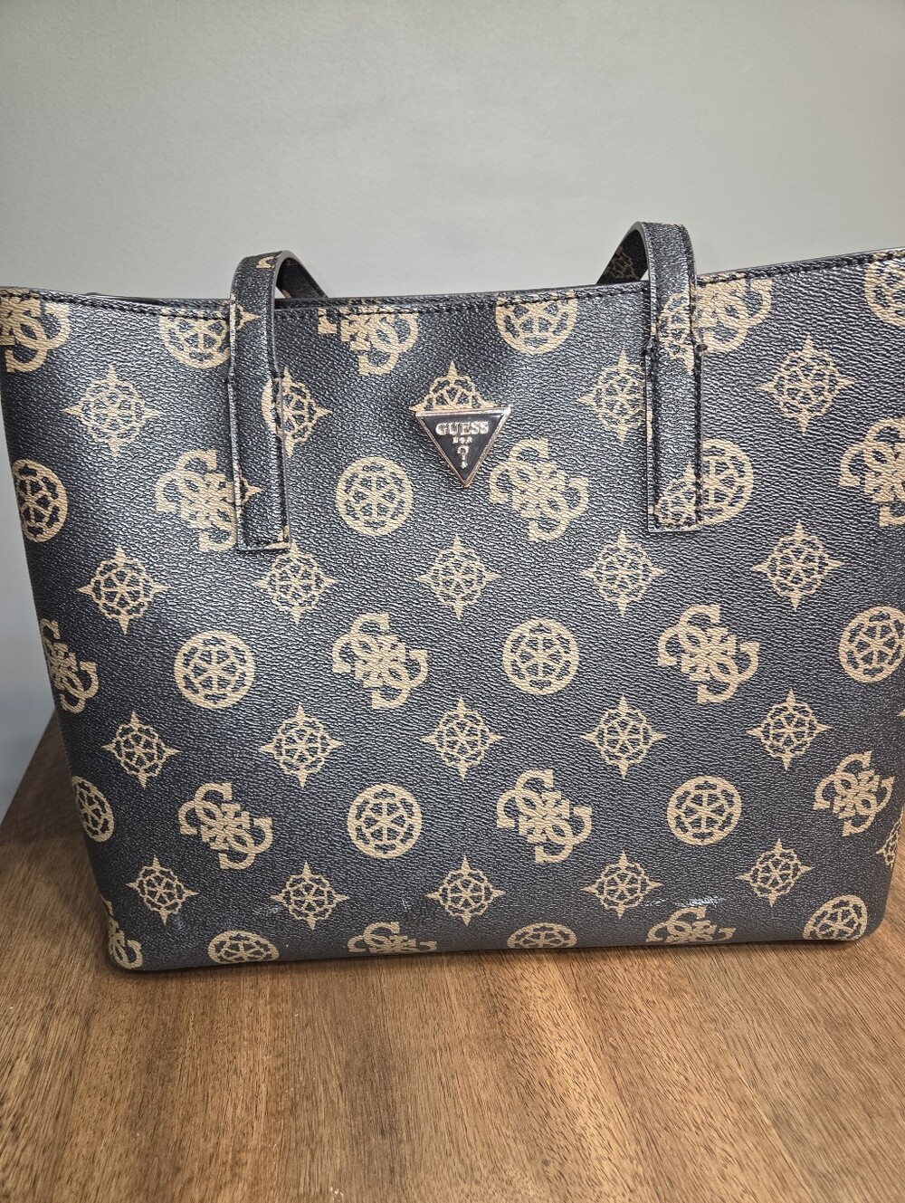 GUESS Meridian Girlfriend Tote Bag